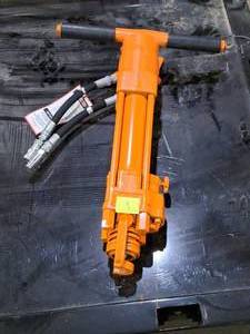 lot 142 image: Stanley Hydraulic Jackhammer SK58 (Orange)  (New)