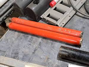 lot 176 image: Lot of (2) 1 Bore Bits