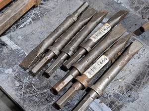 lot 183 image: Lot of (7) 6 Hammer Drill Bits  12 Hex Head