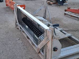 lot 200 image: Buyers Salt Dogg Hydraulic Spreader
