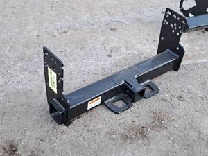 lot 204 image: 3 Hitch Mount