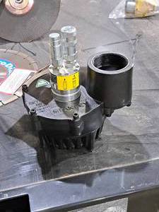 lot 130 image: Stanley Hydraulic Submersible Pump SM20 (New)