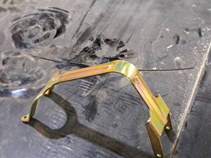 lot 140 image: Mounting Bracket