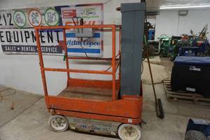 lot 16 image: 2012 Sky Jack SJ 12 Electric Vertical Mast Lift