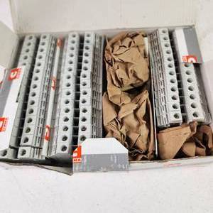 lot 20 image: Open Box Quantity #42 Buchanan Terminal Blocks 630455 NewOpen Box
