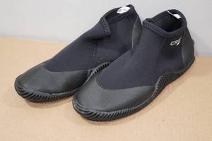 Cressi Adult 3mm Diving Boots with Anti-Slip Rubber Sole -Size 9