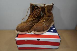 Thorogood Mens 8 Work Boots -Size 11.5