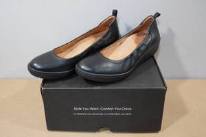 Vionic Jacey Wedge Shoes -Size 8