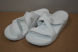 Nuusole Womens Hailey Rubber Slides -Size 7