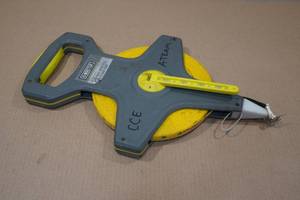 Master 200 Fiberglass Tape Measure