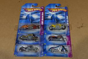 6 Hot Wheels Die Cast Motorcycles