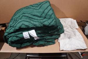 King Comforter and Pillowcases