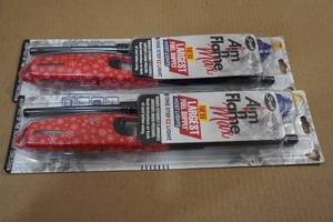 2 2-Packs of Lighters