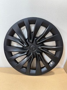 18 Hubcaps -Black