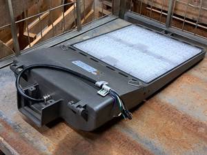 V-Tac� Commercial 5000K LED Shoebox Area Light 12x22x3-12 VT-SBN2-240W-850-XX