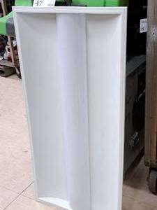 V-Tac� Commercial 4000K LED Troffer Light 2x4x3 VT-THP24-35W-840 (New In Box)