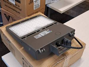 Lot of (2) V-Tac� Commercial 4000K LED Shoebox Area Light 12x16x3 VT-SBN3-3M-150W-840 (New In Box )
