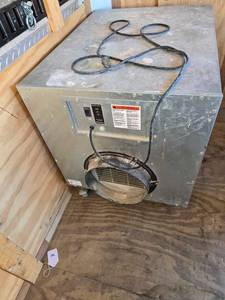 lot 5 image: (2) Two - Abatement Technologies H2KM Negative Air Machine - 2000 cfm