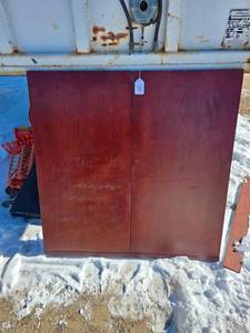 lot 35 image: Whiteboard with closing doors and case
