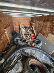 lot 40 image: Contents inside front of trailer