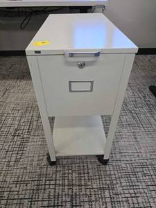 lot 161 image: One drawer filing cabinet on wheels