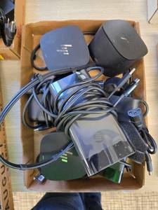 lot 169 image: (3) Three - HP Thunderbolt Dock 120W G4