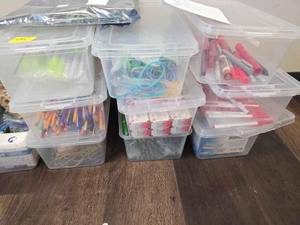lot 191 image: Office supplies