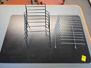 lot 201 image: File organizer and desk mat