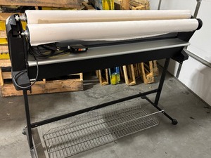 lot 1 image: Wide Format Roll Laminator