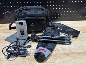 lot 14 image: Kodak Play Touch Zi10 Pocket Size HD Video CameraCamera with Accessories
