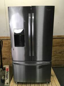 Whirlpool French Door Refrigerator in Fingerprint Resistant Stainless Steel Model # WRF767SDHZ04 (Retails for $3300)