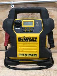 DeWalt Jump Starter Model # DXAEJ14
