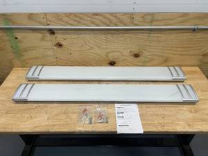 Lot of 2- 4 Foot LED Light Fixtures 40W