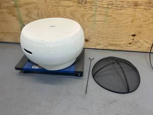 Wood Fire Pit with Cover