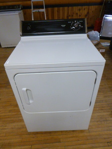 lot 9 image: Hotpoint Clothes Dryer