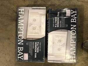 Lot of Hampton Bay 9 in. Twin Window Fan Customer Returns See Pictures