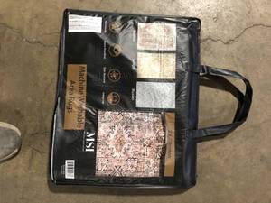 MSI Machine Washable Area Rug Customer Returns See Pictures