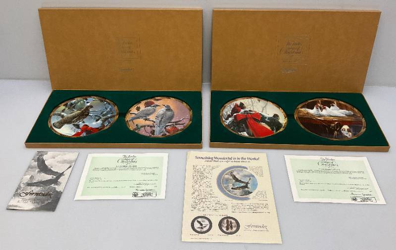 lot 180 image: Mario Fernandez The 12 Days Of Christmas Collectors Plate (NOS) Never Displayed