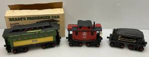 lot 7 image: Misc.Collectible Jim Beam Train Decanters (EMPTY)