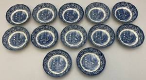 lot 111 image: Vintage LIBERTY BLUE Staffordshire England BETSY ROSS 5 Bowls