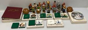 lot 166 image: Misc. Vintage Collectible Jim Beam Items & More