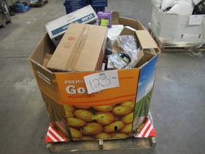lot 123 image: Pallet of Store Overstock and Ecommerce Product and Returns