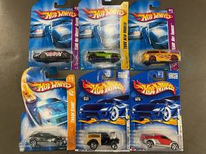 B - Collection of 6 Hot Wheels Die-Cast Cars in Original Packaging