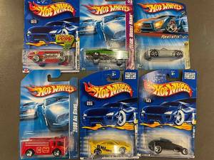 D - Set of 6 Hot Wheels Collectible Toy Cars in Original Packaging