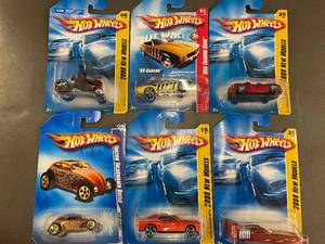 E - Hot Wheels 2008 New Models Collection - Set of 7 Cars