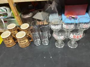 Lot Of Assorted Beer Glasses 4-Beer Mugs, 4-Gingers, 5-Poker Theme