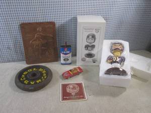 (EW4) Assorted Vintage Including MN...