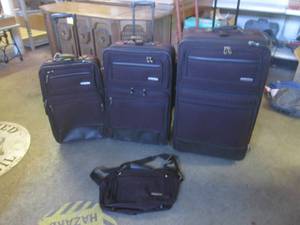 (EW3) World Bound 4pc Travel Bag Se...
