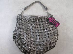 (H-2) Luxcessories Purse - New with...