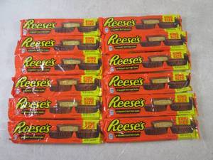 (B-2) 12 King Size Reeses Peanut Bu...